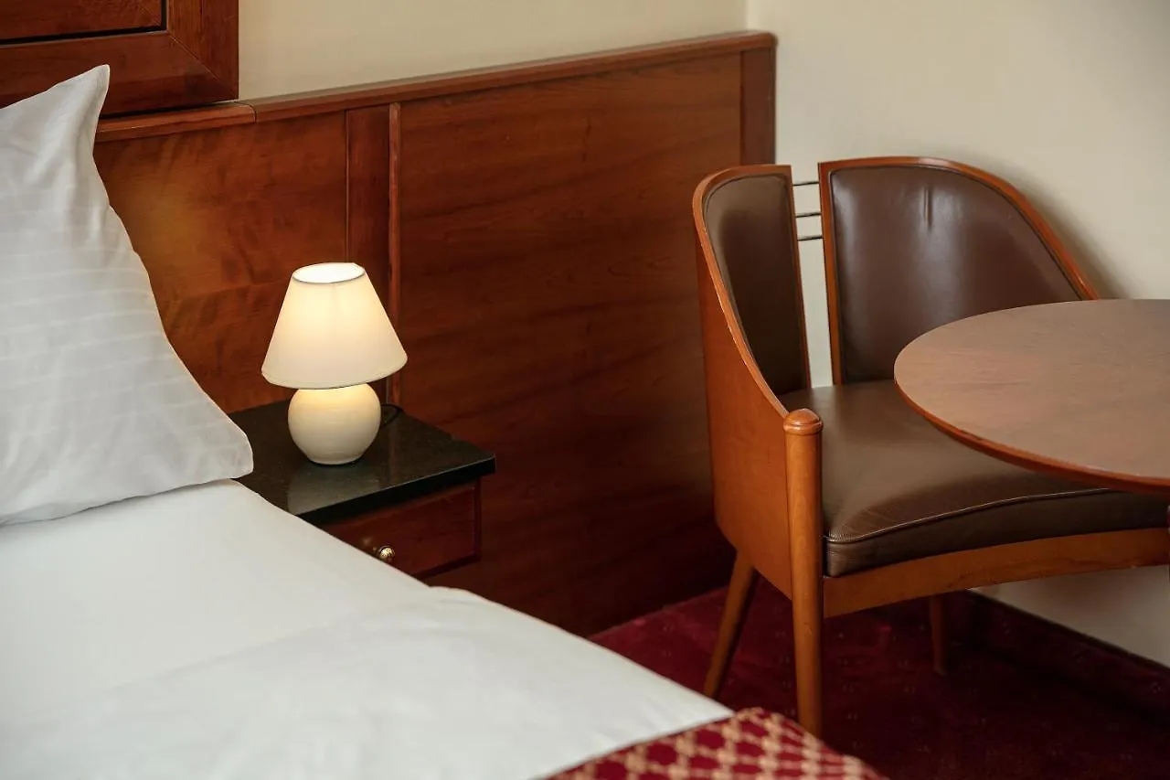 Spa Hotel Villa Smetana Κάρλοβι Βάρι