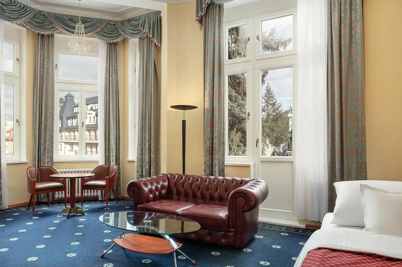 Spa Hotel Villa Smetana Κάρλοβι Βάρι 4*,  Τσεχία