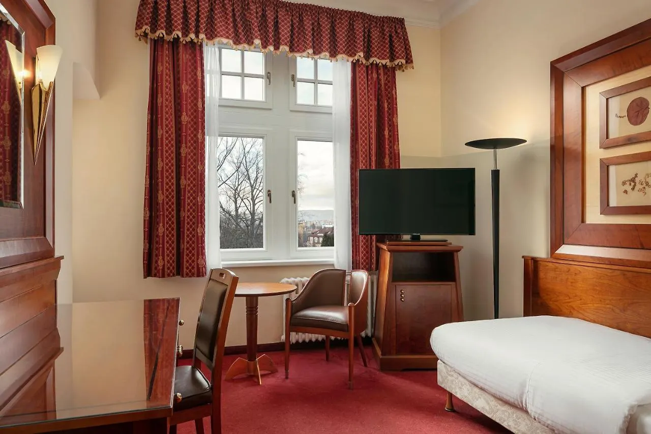 Spa Hotel Villa Smetana Karlsbad 4*,
